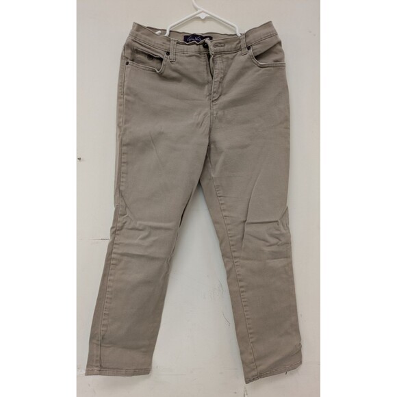 Gloria Vanderbilt Amanda Petite 10P Tan Khaki Straight Leg Slimming Stretch Jean - Picture 1 of 14